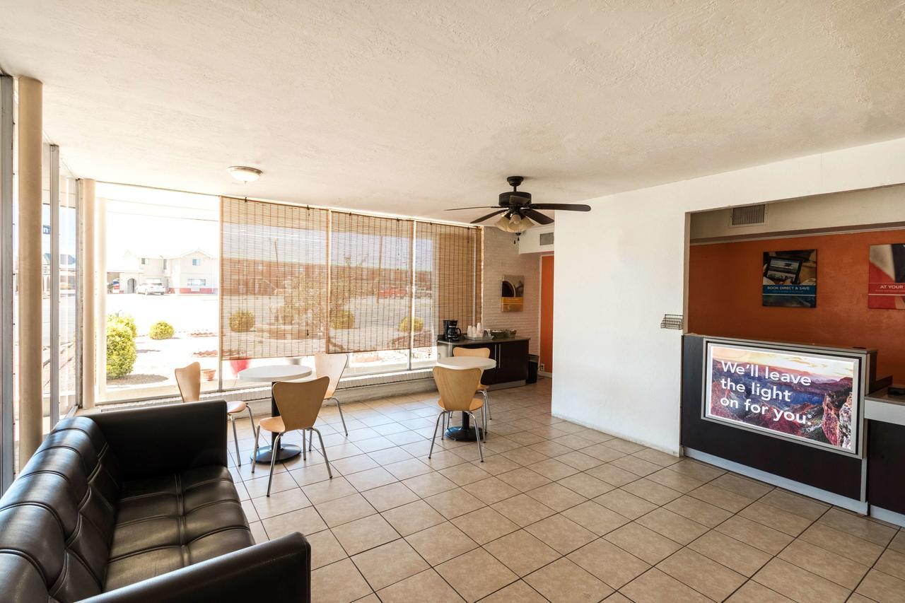 Motel 6 홉스 외부 사진