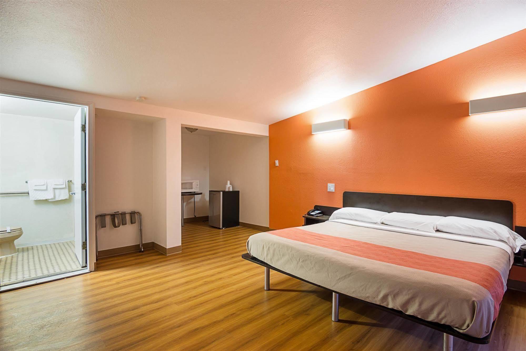 Motel 6 홉스 외부 사진
